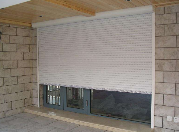 遙控車(chē)庫(kù)門(mén)